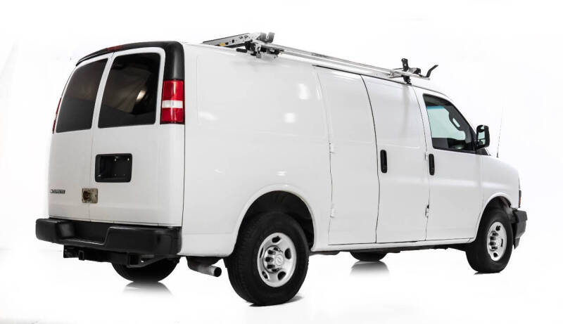 2018 Chevrolet Express 2500