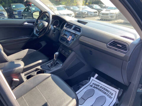 2018 Volkswagen Tiguan 2.0T SE