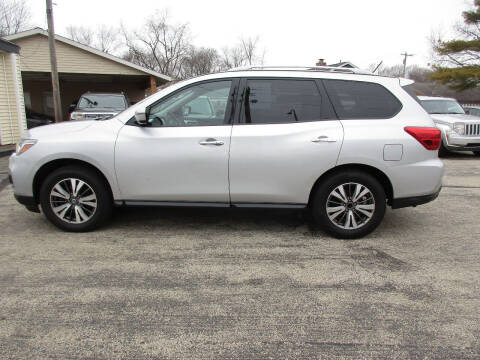 2017 Nissan Pathfinder SV