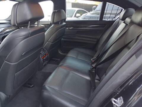 2013 BMW 7 Series 750i