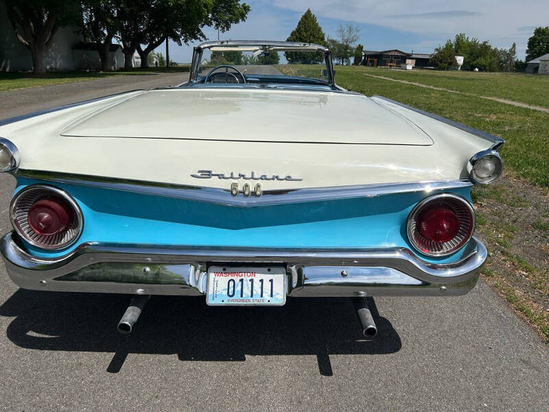 1959 Ford Skyliner