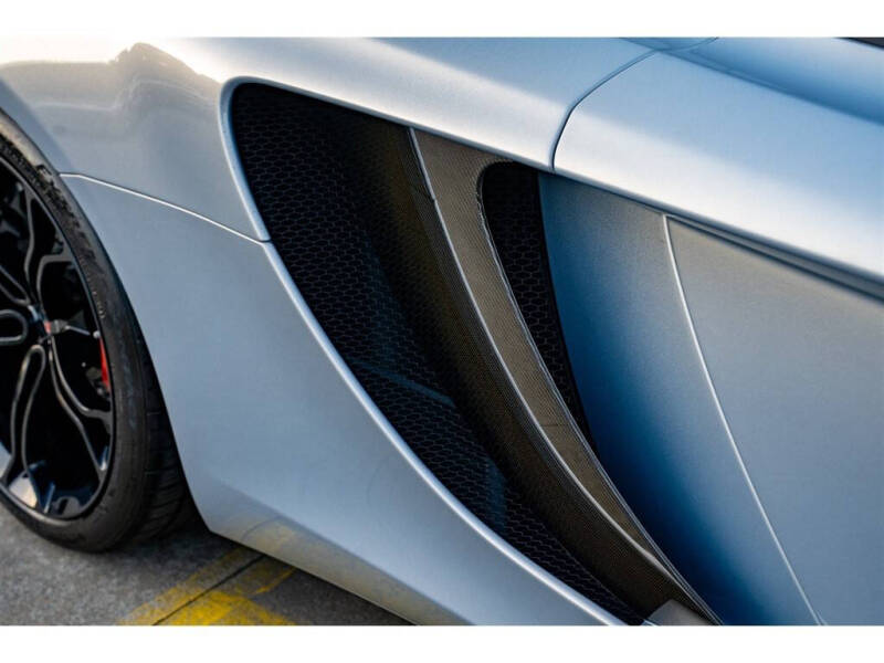 2012 McLaren MP4-12C