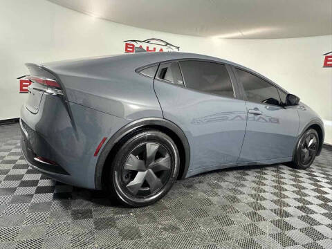 2024 Toyota Prius LE