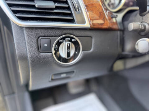 2013 Mercedes-Benz M-Class ML 550