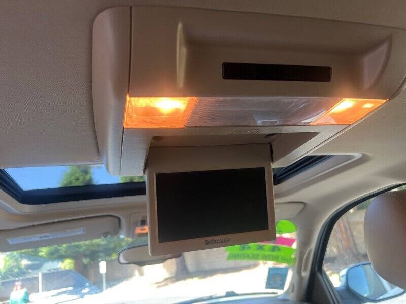 2014 Chevrolet Suburban LTZ