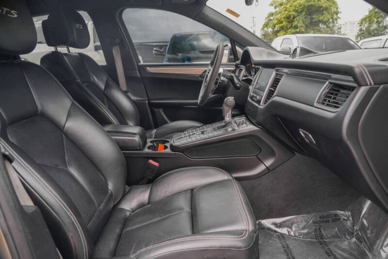 2018 Porsche Macan GTS