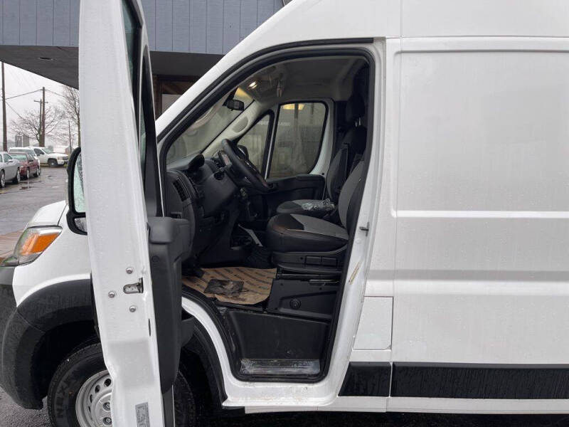 2025 RAM ProMaster