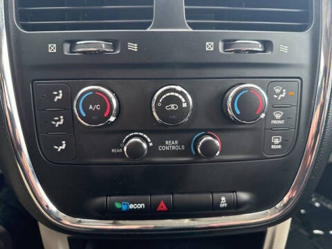 2020 Dodge Grand Caravan SE