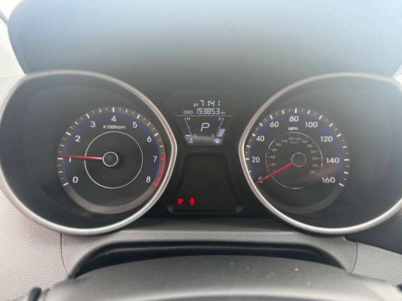 2012 Hyundai Elantra GLS