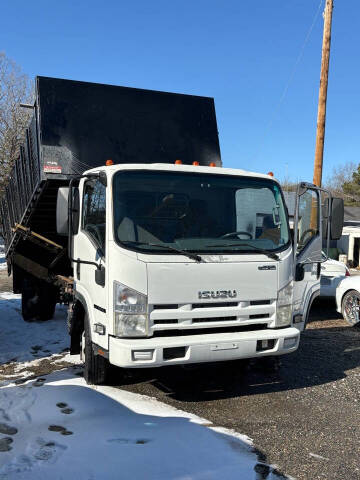 2012 Isuzu NPR Dump for sale at Wally's Wholesale in Manakin Sabot VA