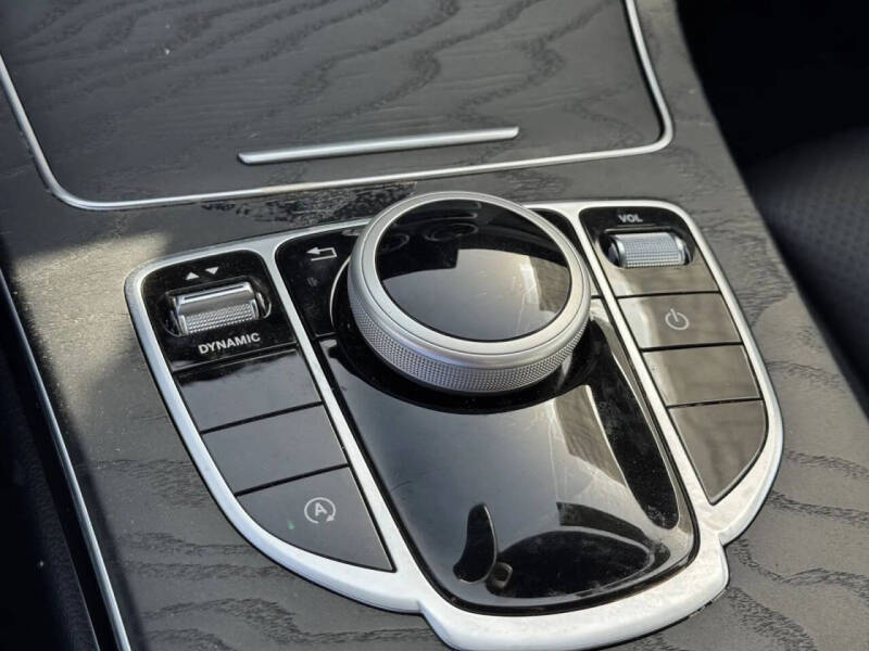 2021 Mercedes-Benz C-Class C 300