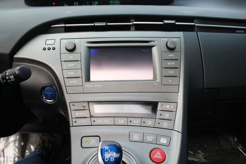 2013 Toyota Prius Three