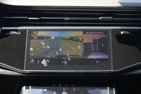 2022 Audi SQ7 4.0T quattro Premium Plus