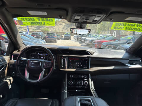 2021 GMC Yukon Denali