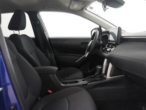 2025 Toyota Corolla Cross LE