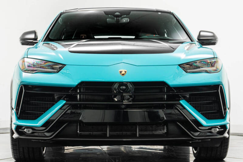 2024 Lamborghini Urus Performante