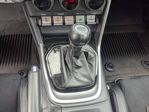 2025 Toyota GR86 Premium