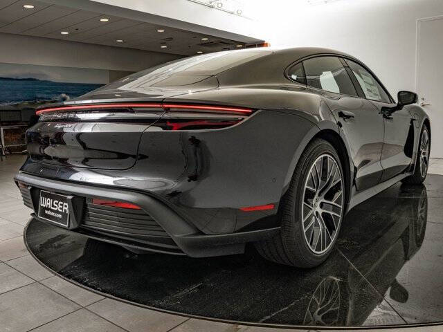 2026 Porsche Taycan