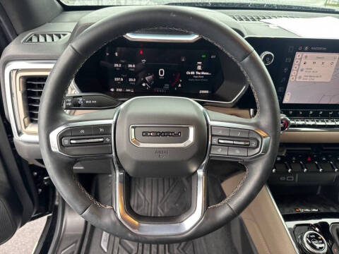 2025 GMC Canyon Denali