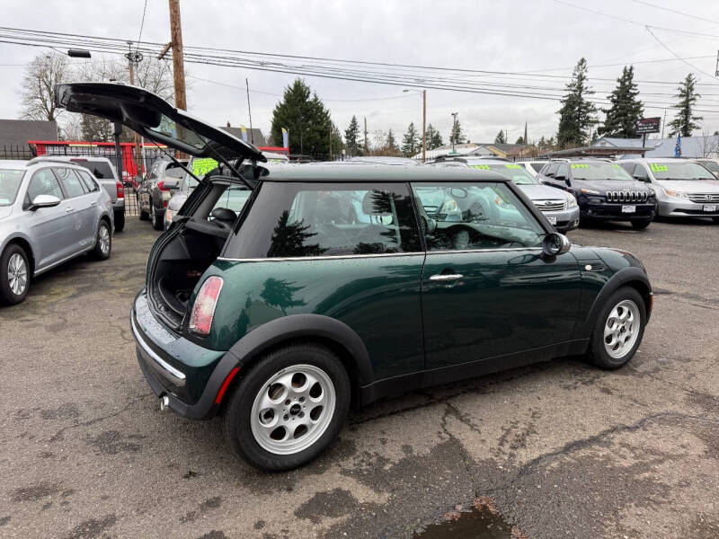 2004 MINI Cooper