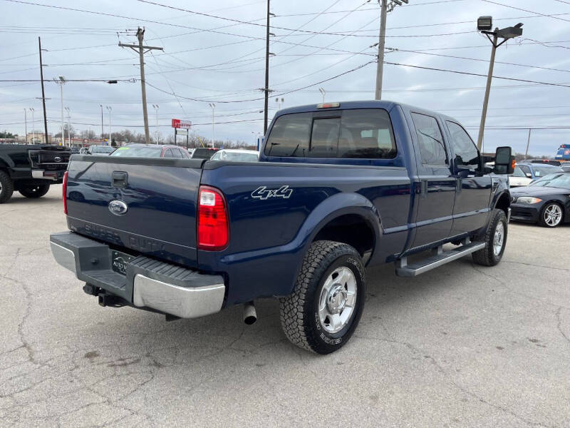 2010 Ford F-250 Super Duty XLT photo 8