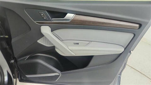 2024 Audi Q5 e quattro S line Prestg 55 TFSI