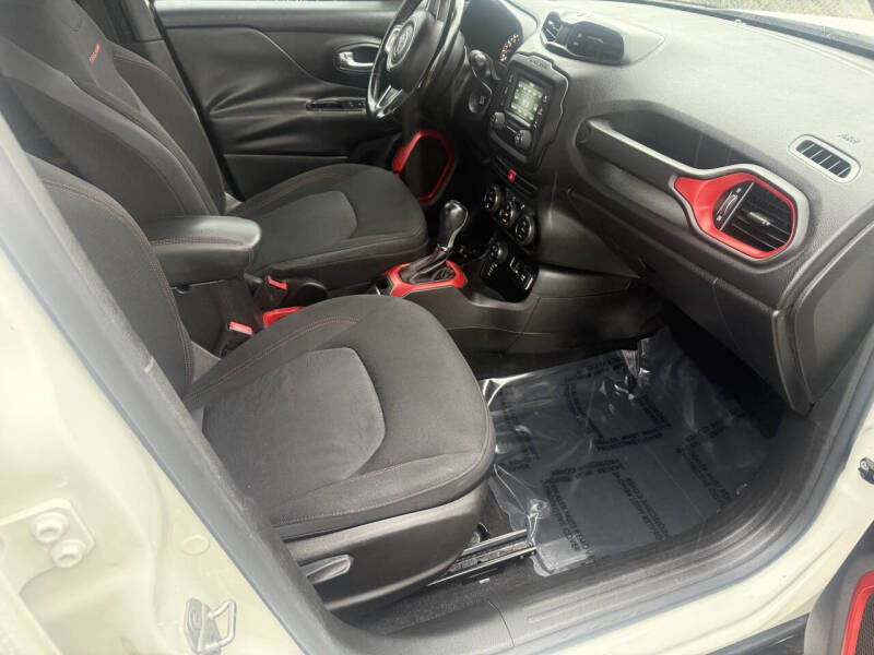 2015 Jeep Renegade Trailhawk