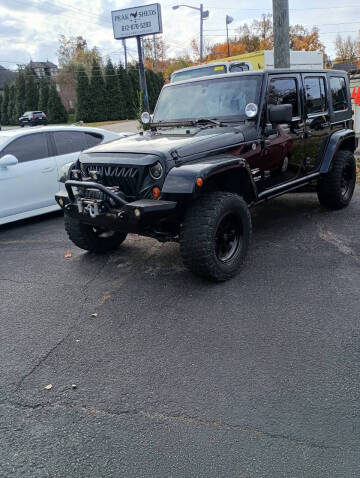 2009 Jeep Wrangler Unlimited for sale at R & R Motor Sports in New Albany IN