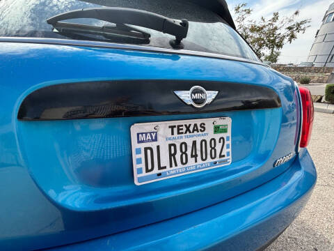2017 MINI Hardtop 4 Door Cooper