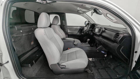 2019 Toyota Tacoma SR