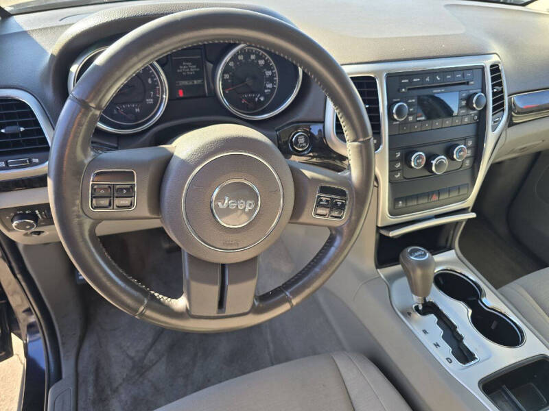 2011 Jeep Grand Cherokee Laredo