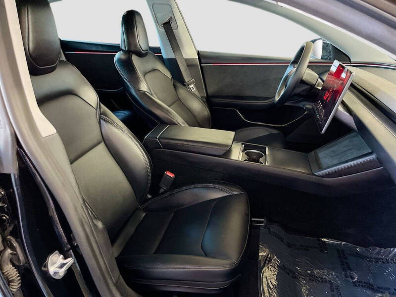 2025 Tesla Model 3 Long Range