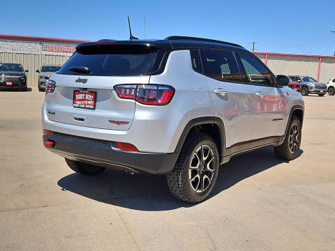 2025 Jeep Compass Trailhawk