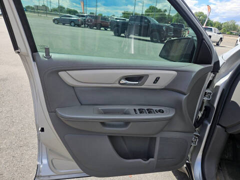 2017 Chevrolet Traverse LS