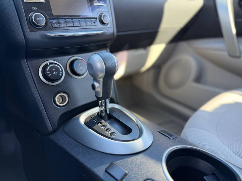 2014 Nissan Rogue Select S