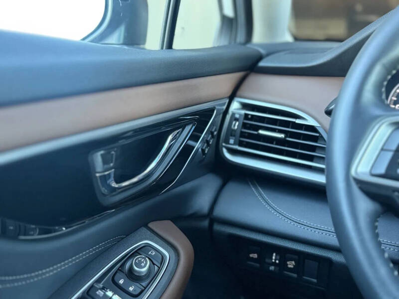 2022 Subaru Outback Touring