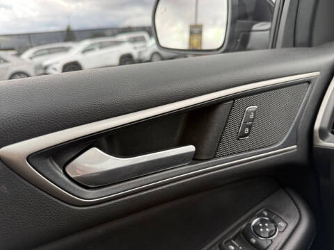 2021 Ford Edge SEL