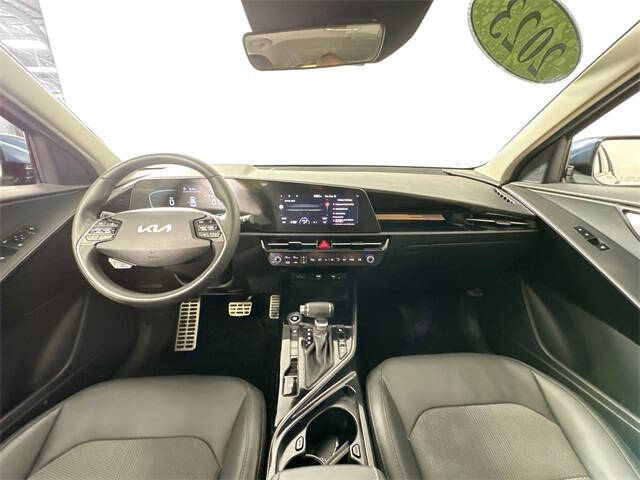 2023 Kia Niro EX Touring