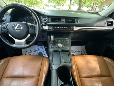 2017 Lexus CT 200h