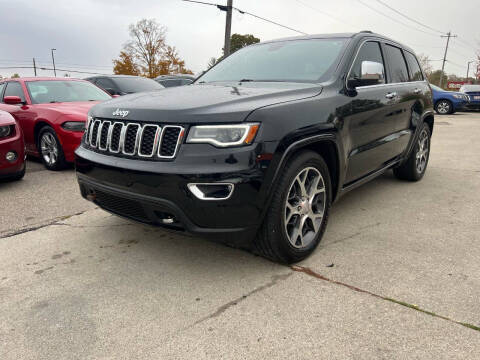 2019 Jeep Grand Cherokee for sale at ROADSTAR MOTORS in Liberty Township OH