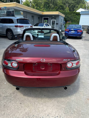 2006 Mazda MX-5 Miata