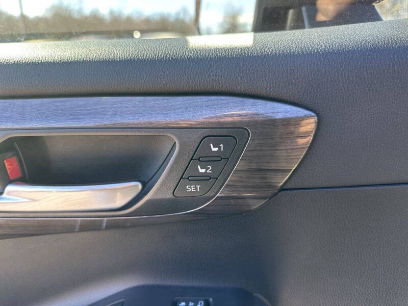 2023 Toyota Highlander Hybrid Limited