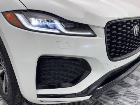 2024 Jaguar F-PACE P250 R-Dynamic S