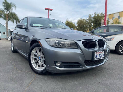 2010 BMW 3 Series for sale at Galaxy of Cars in North Hills CA