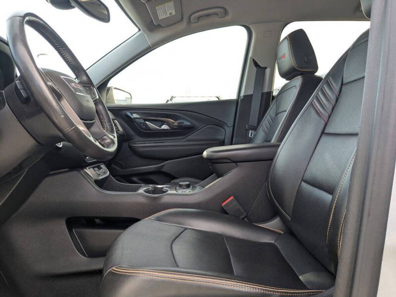 2022 GMC Terrain AT4