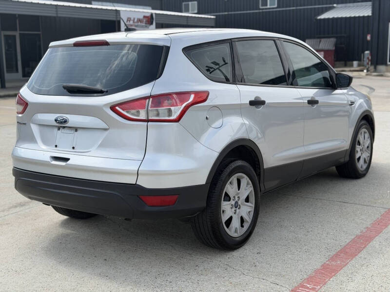 2016 Ford Escape S