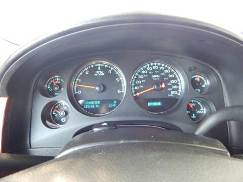 2013 Chevrolet Suburban LS