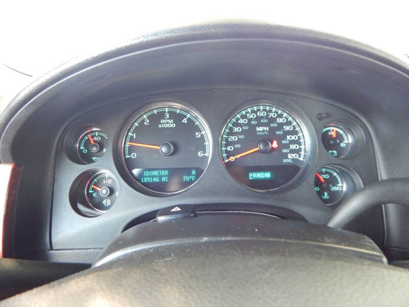 2013 Chevrolet Suburban LS