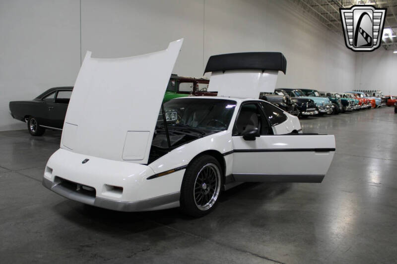 1987 Pontiac Fiero GT