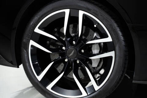 2015 Aston Martin Vanquish Volante